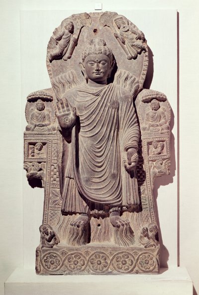 El Buda del Gran Milagro o, Milagro de Sravasti, del monasterio de Paitava, Escuela de Kapisa, siglo III-IV (esquisto) de Afghan School